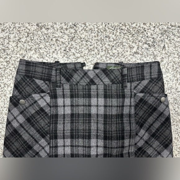 Eddie Bauer Wool Blend Dark Gray Plaid Skirt - Picture 3 of 7